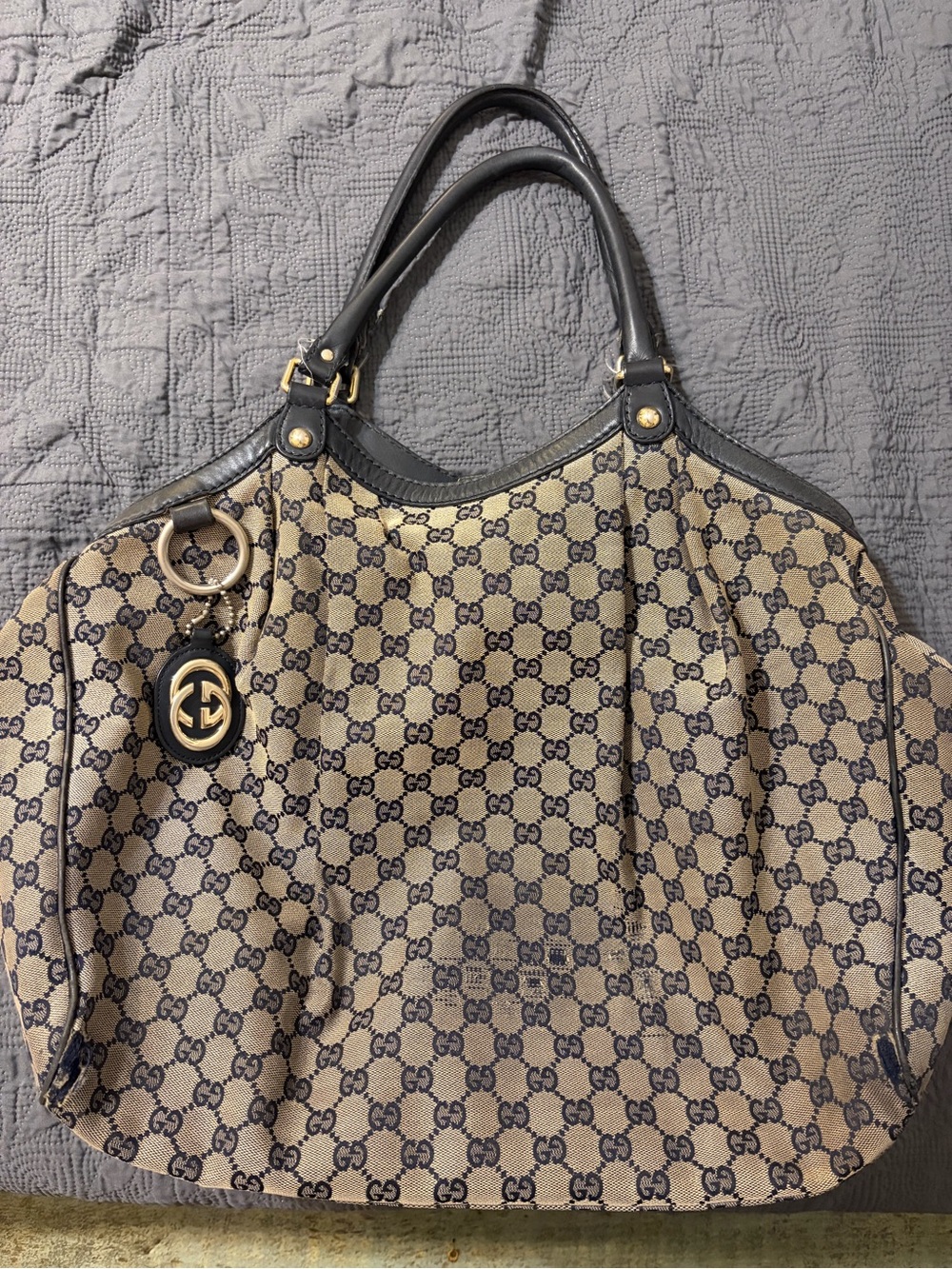 Gucci Large Sukey canvas tote in Navy and Beige.